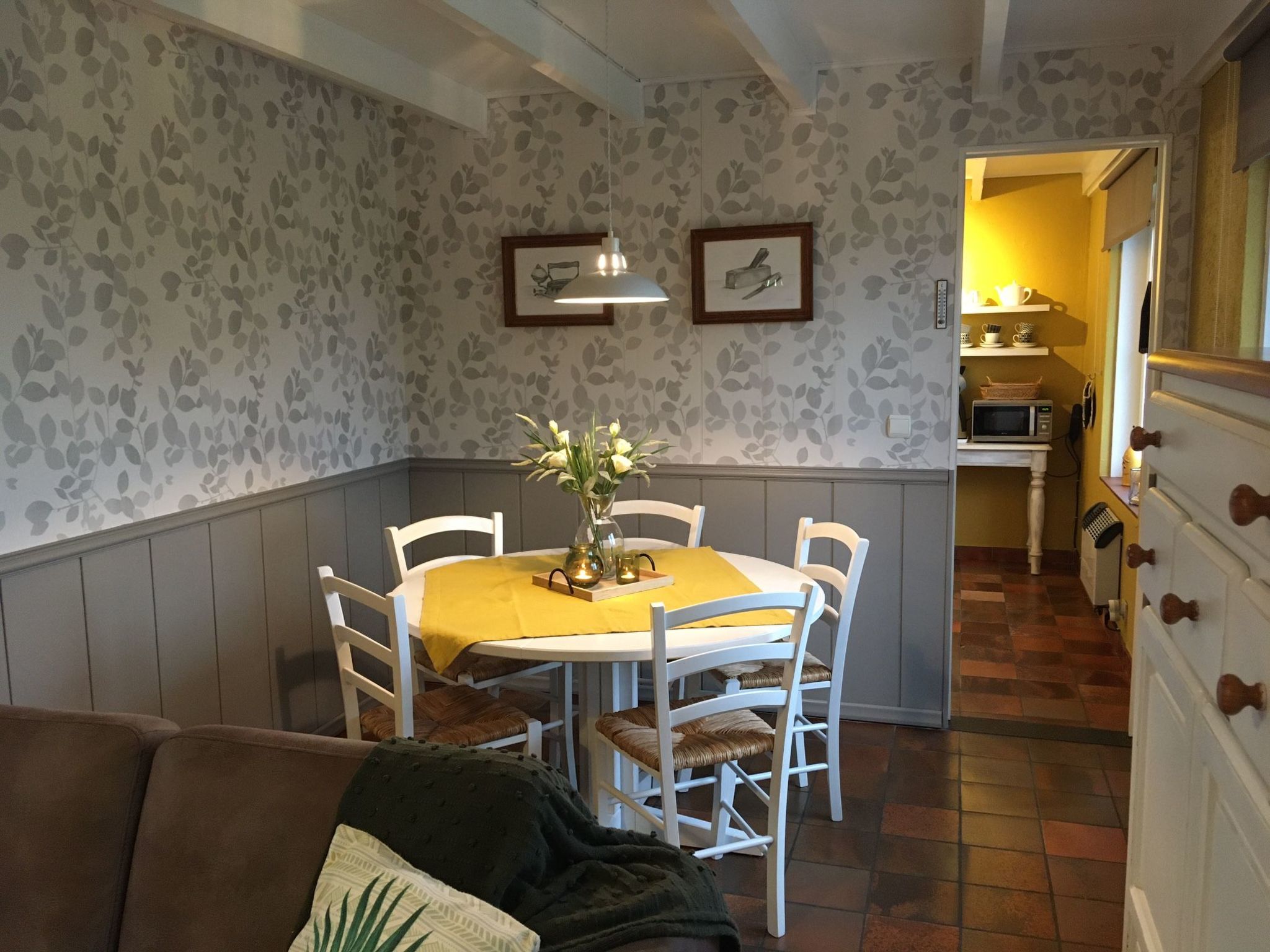 Windekind mit Blick auf die Felder-Inside