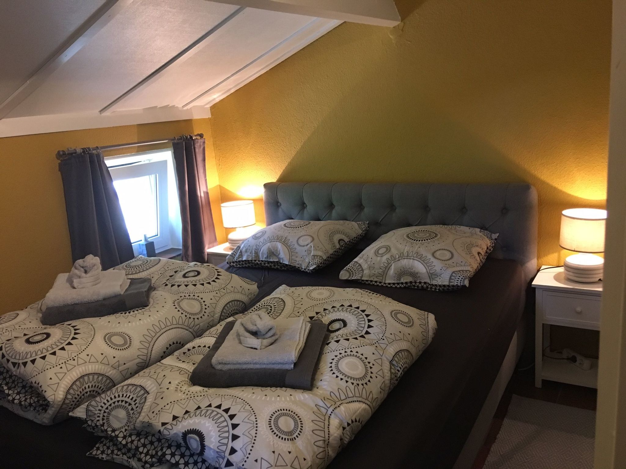 Windekind mit Blick auf die Felder-Inside