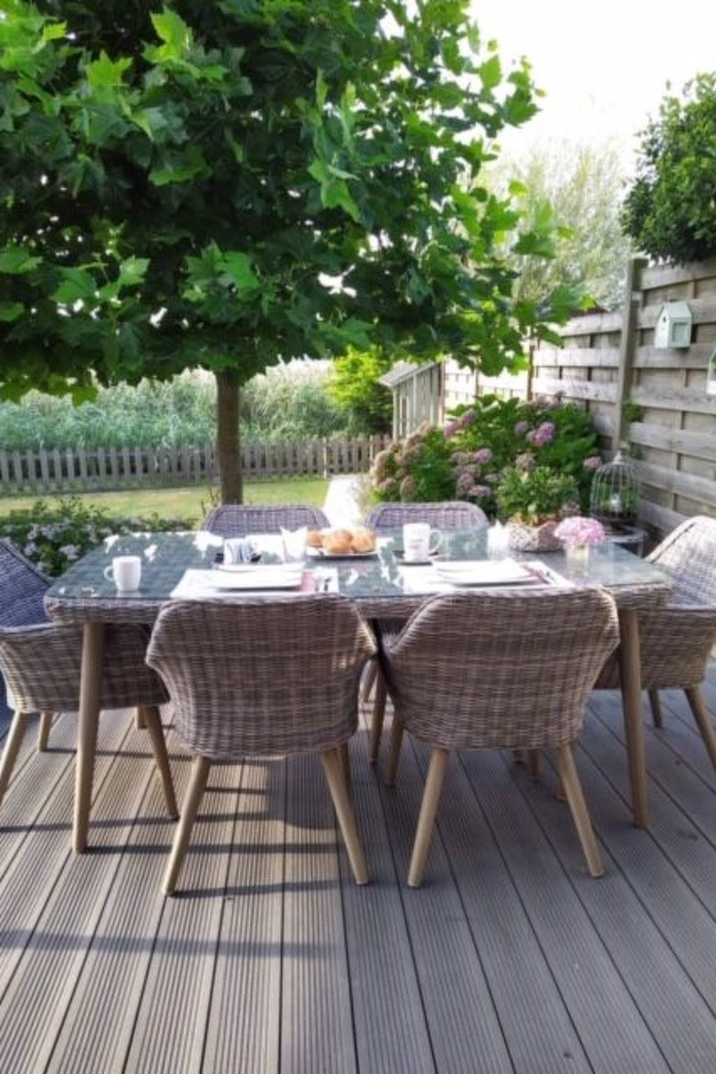 Windekind mit Blick auf die Felder-Inside