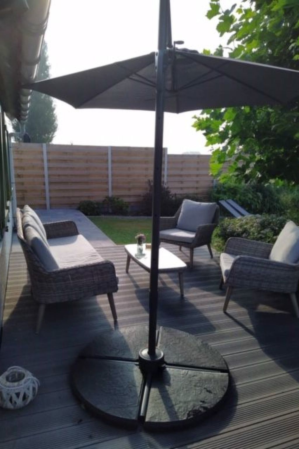 Windekind mit Blick auf die Felder-Inside