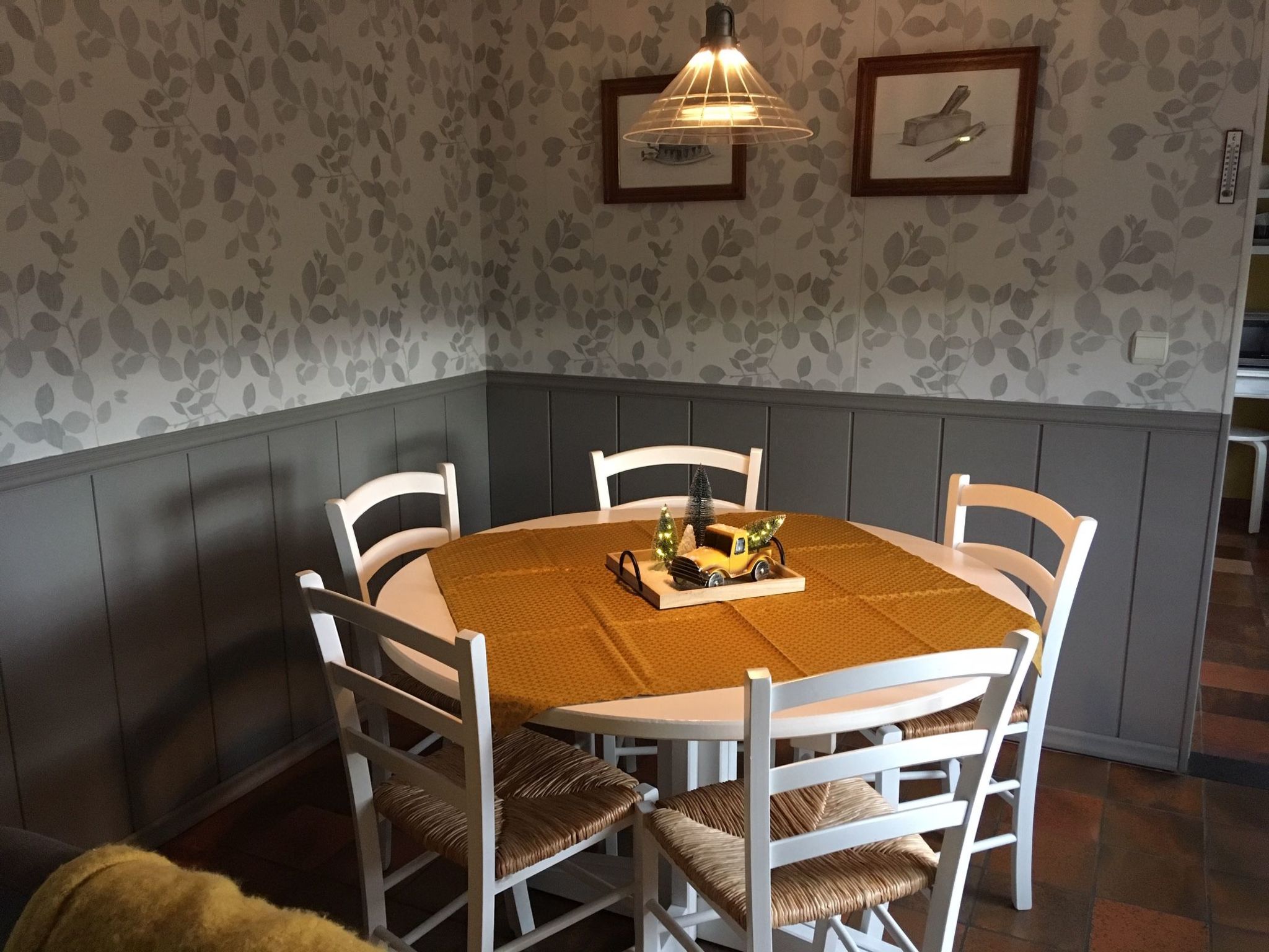 Windekind mit Blick auf die Felder-Inside