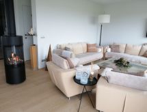 6-persoons vakantiehuis in Zonnebeke met verwarmd zwembad en whirlpool - thumbnail 1