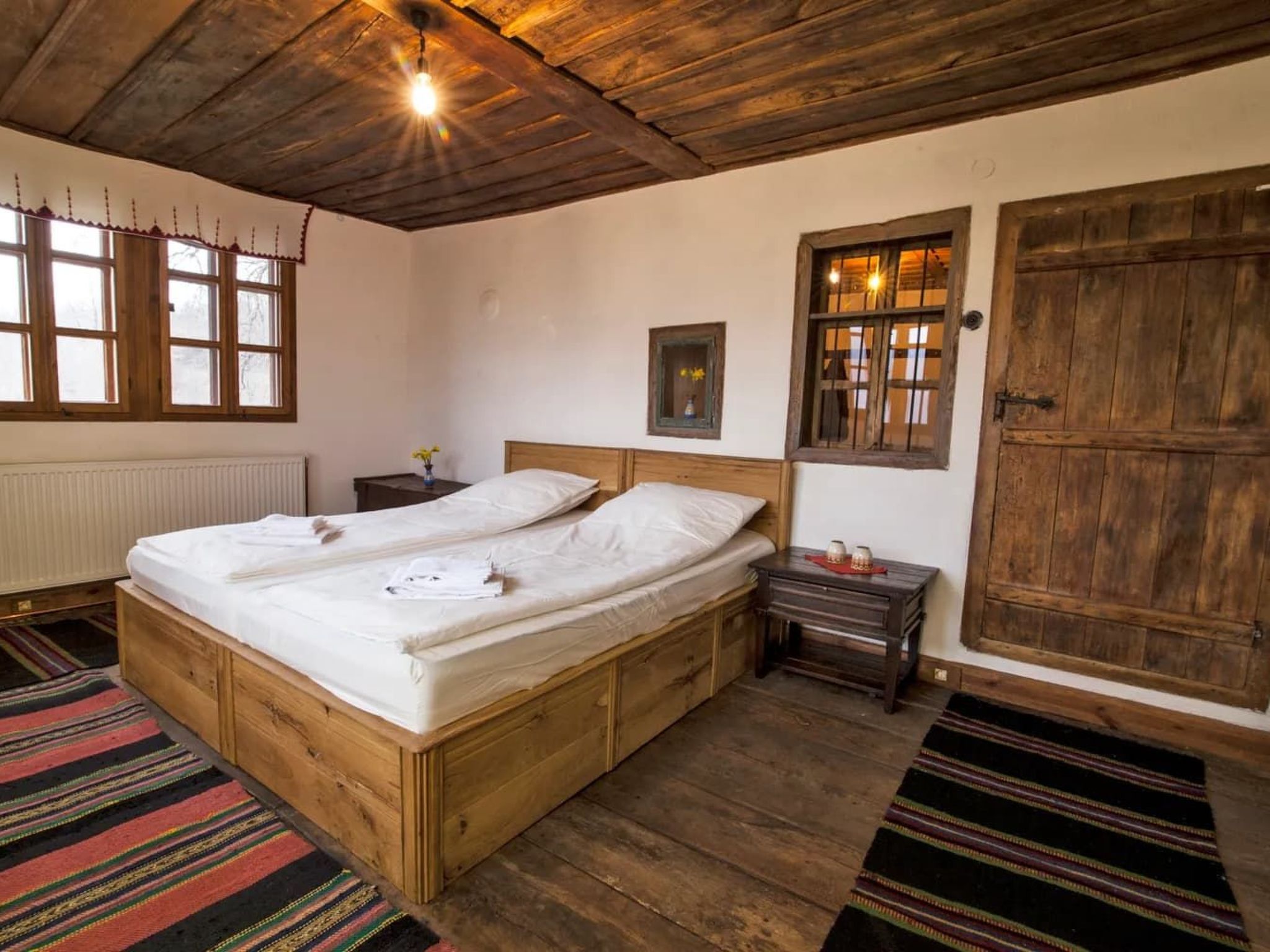 Authentisches Haus mit Bergblick - Karashka