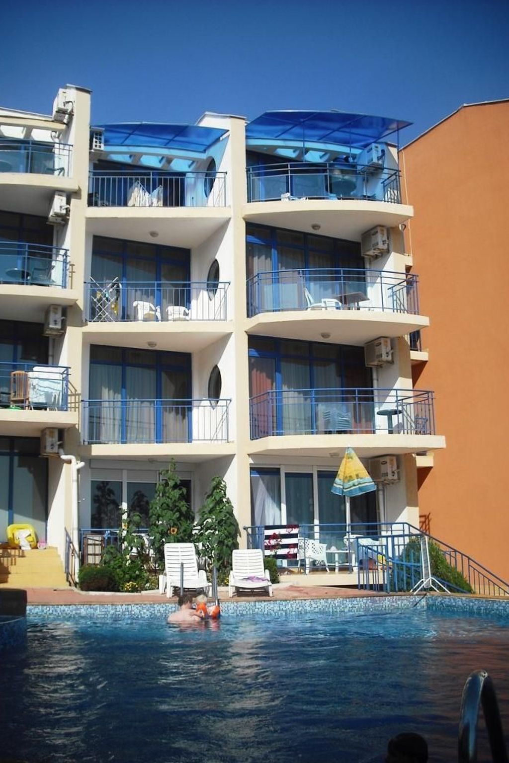 Vega: Ruim appartement op 100 meter van het strand in Sveti Vlas - foto 23