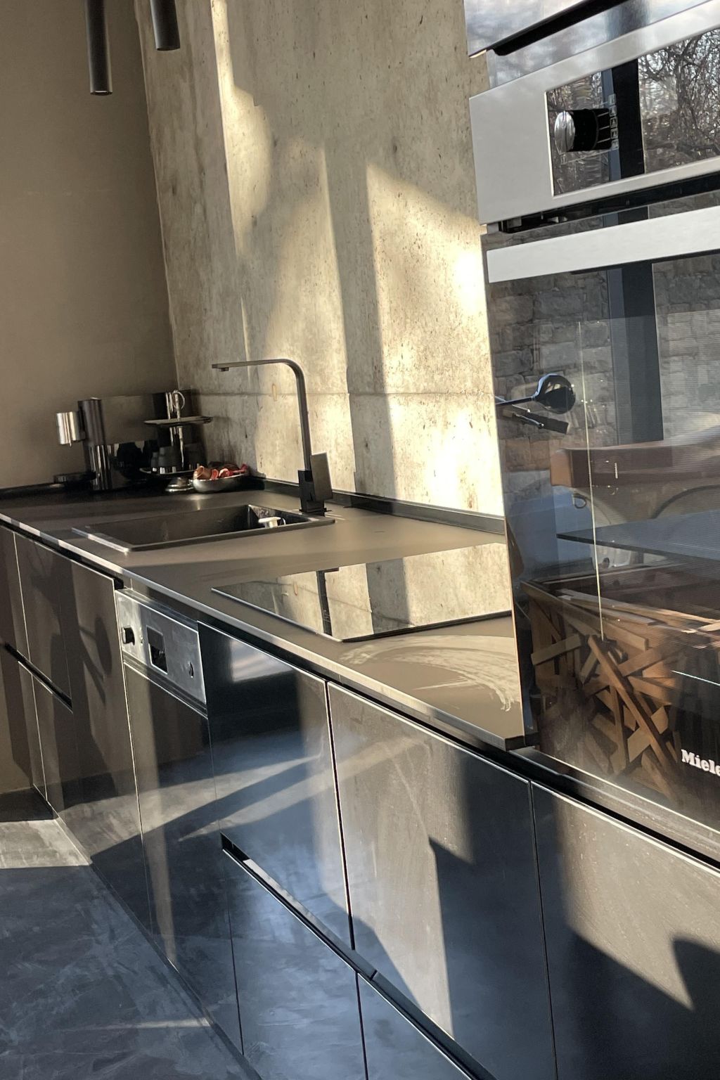 Nettes Ferienhaus mit Privatem Pool-Binnen