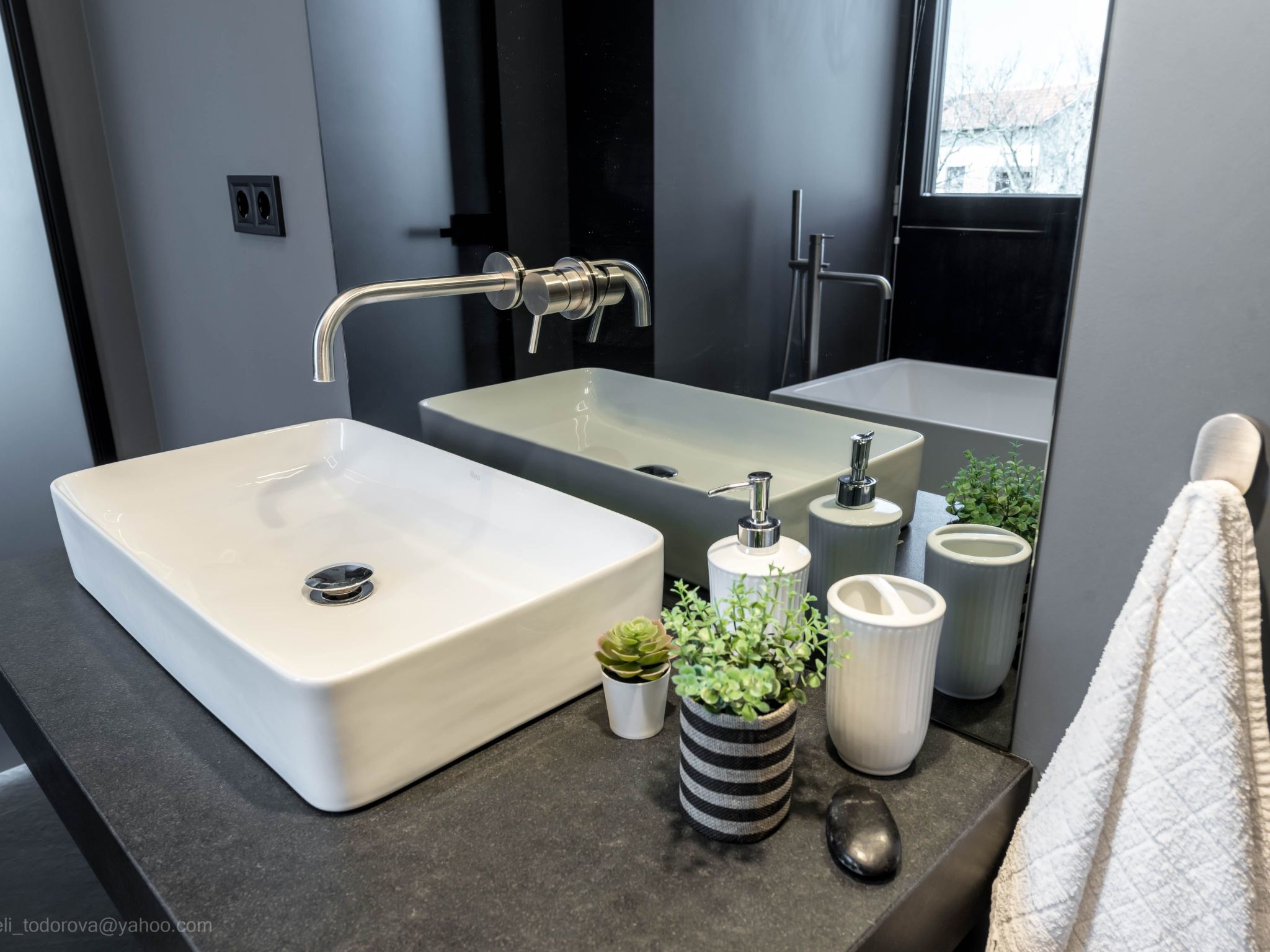 Nettes Ferienhaus mit Privatem Pool-Binnen