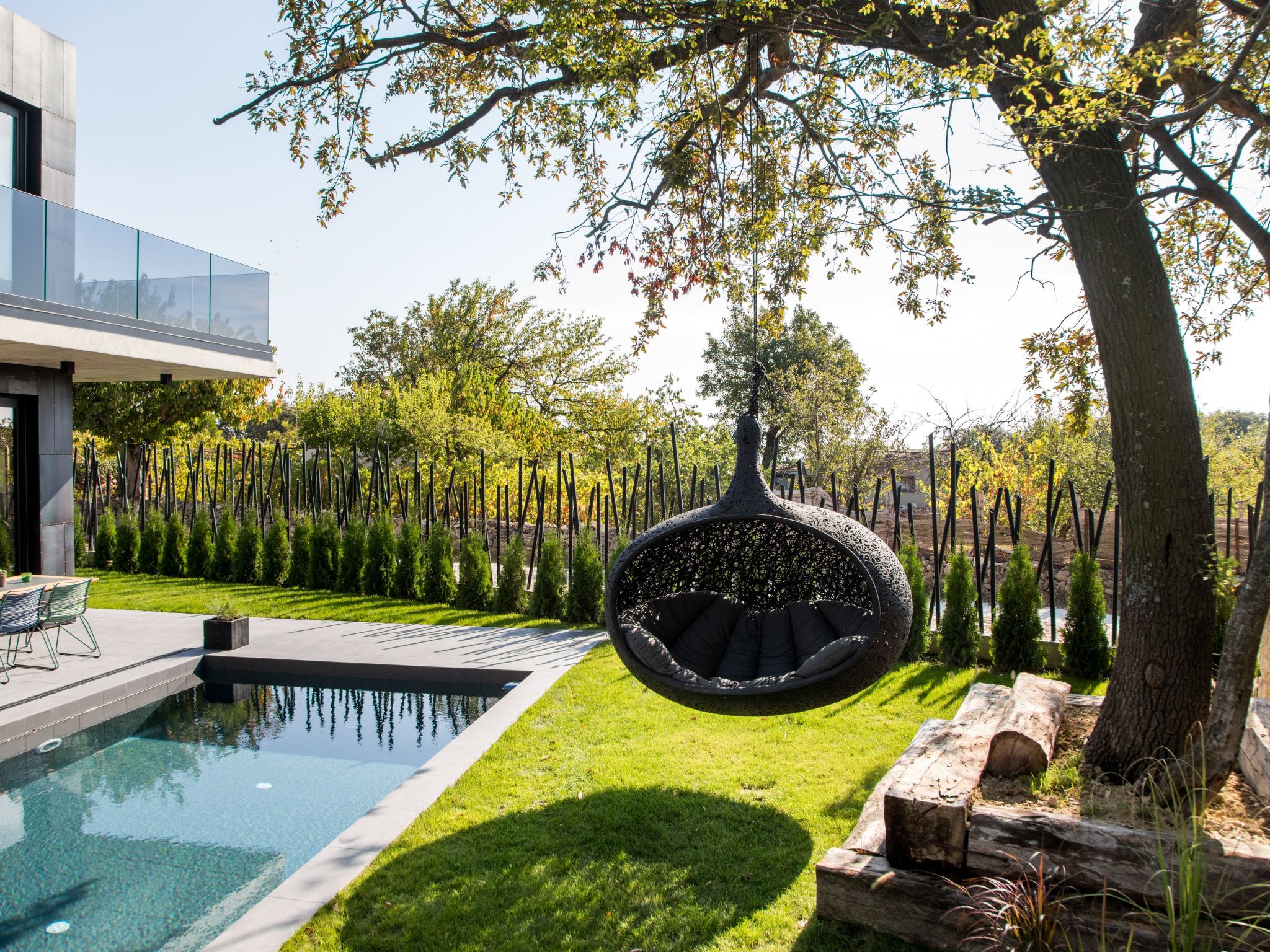 Exklusive Villa mit Swimmingpool und Whirlpool-Buiten