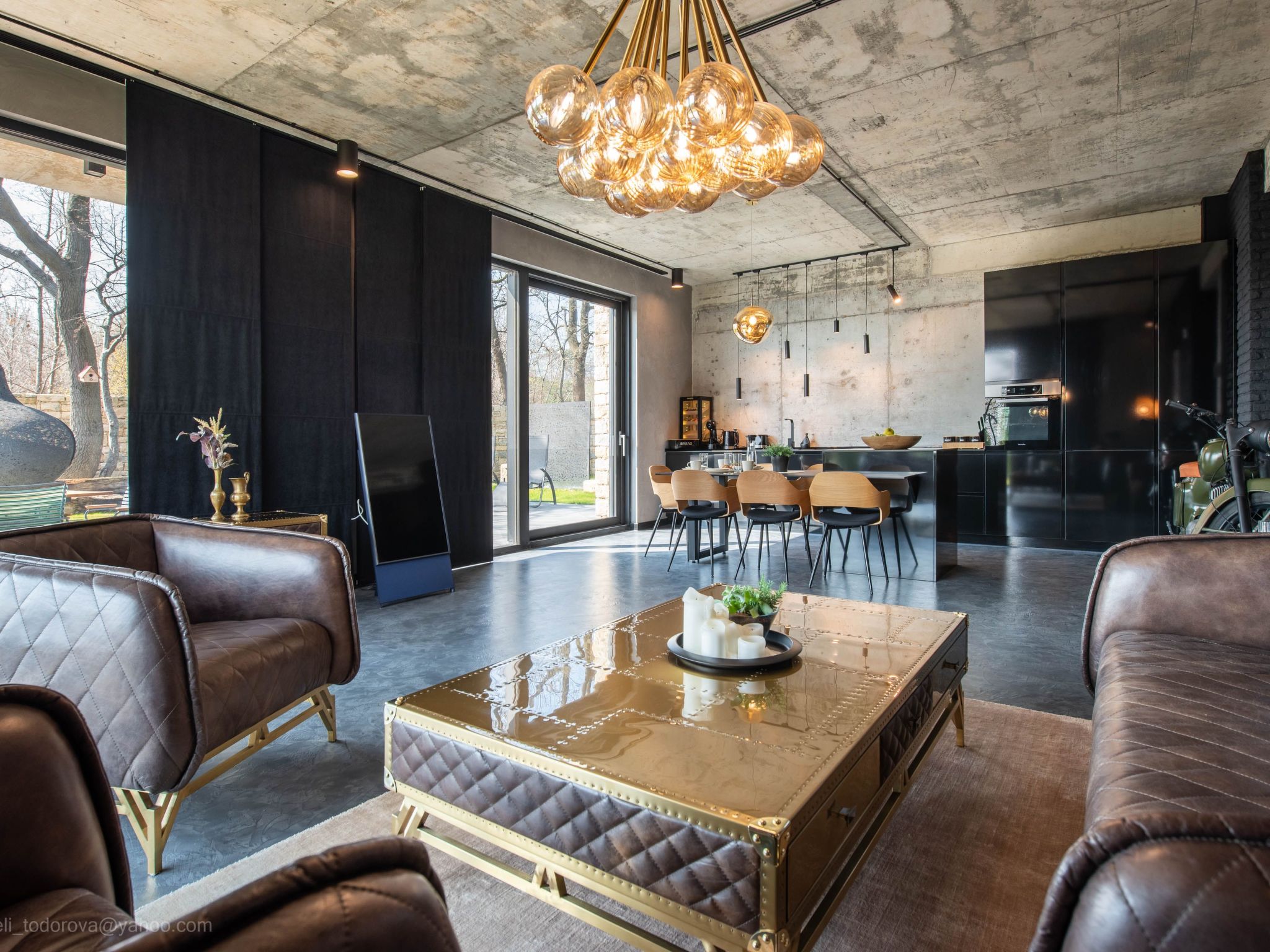 Exklusive Villa mit Swimmingpool und Whirlpool-Binnen