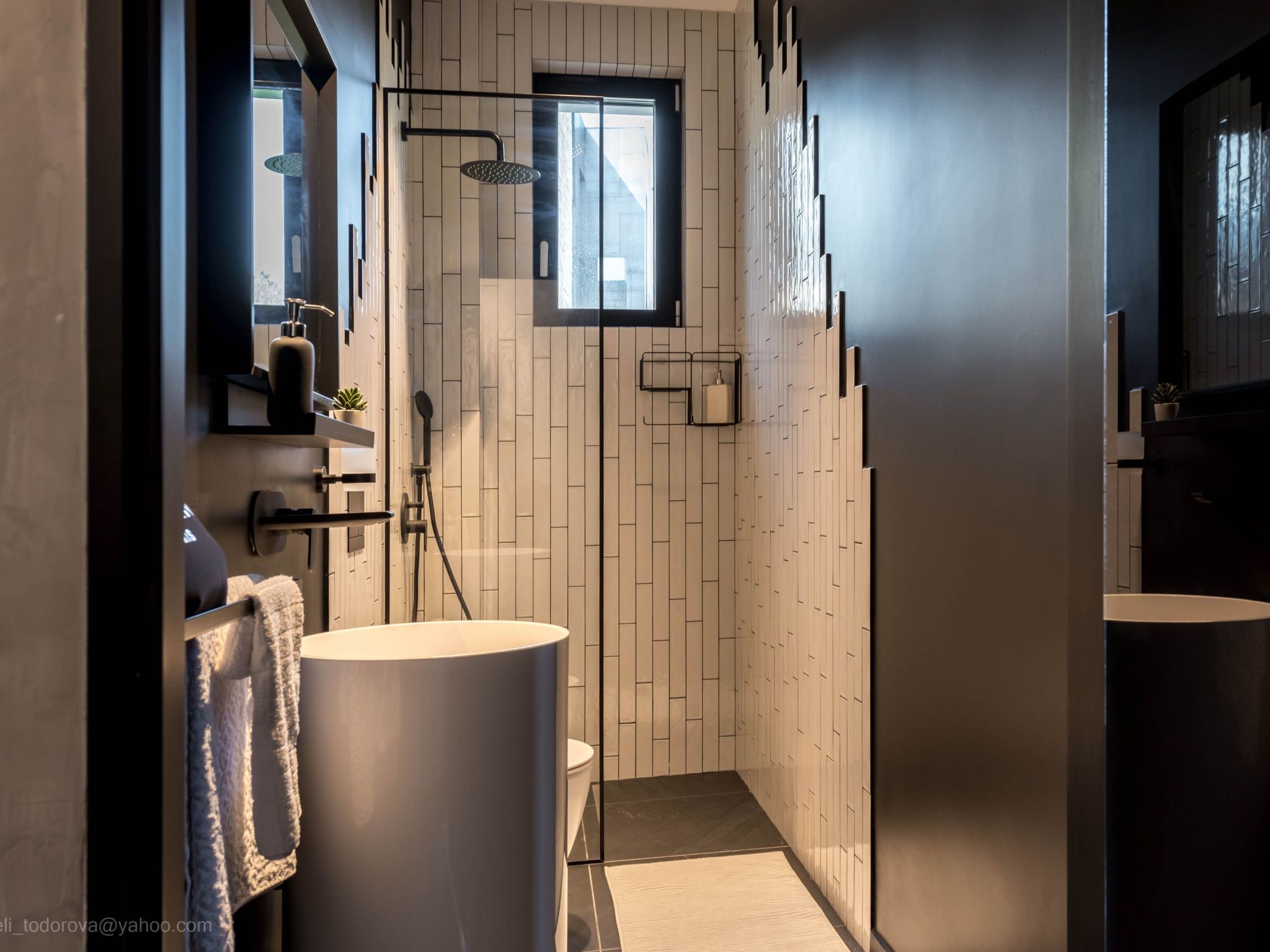 Exklusive Villa mit Swimmingpool und Whirlpool