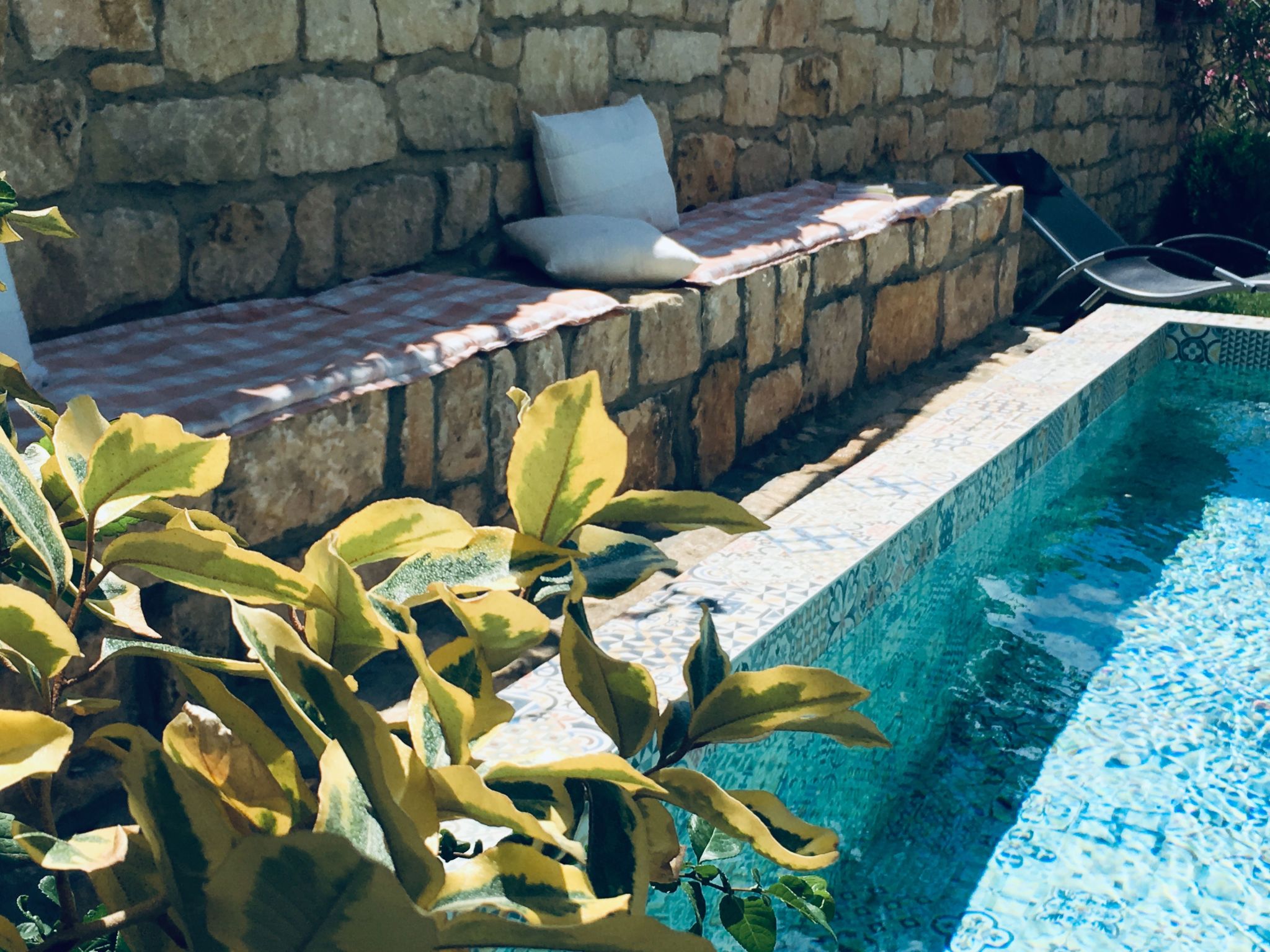 Auf zwei Etagen, mit Garten und überdachtem Grillplatz