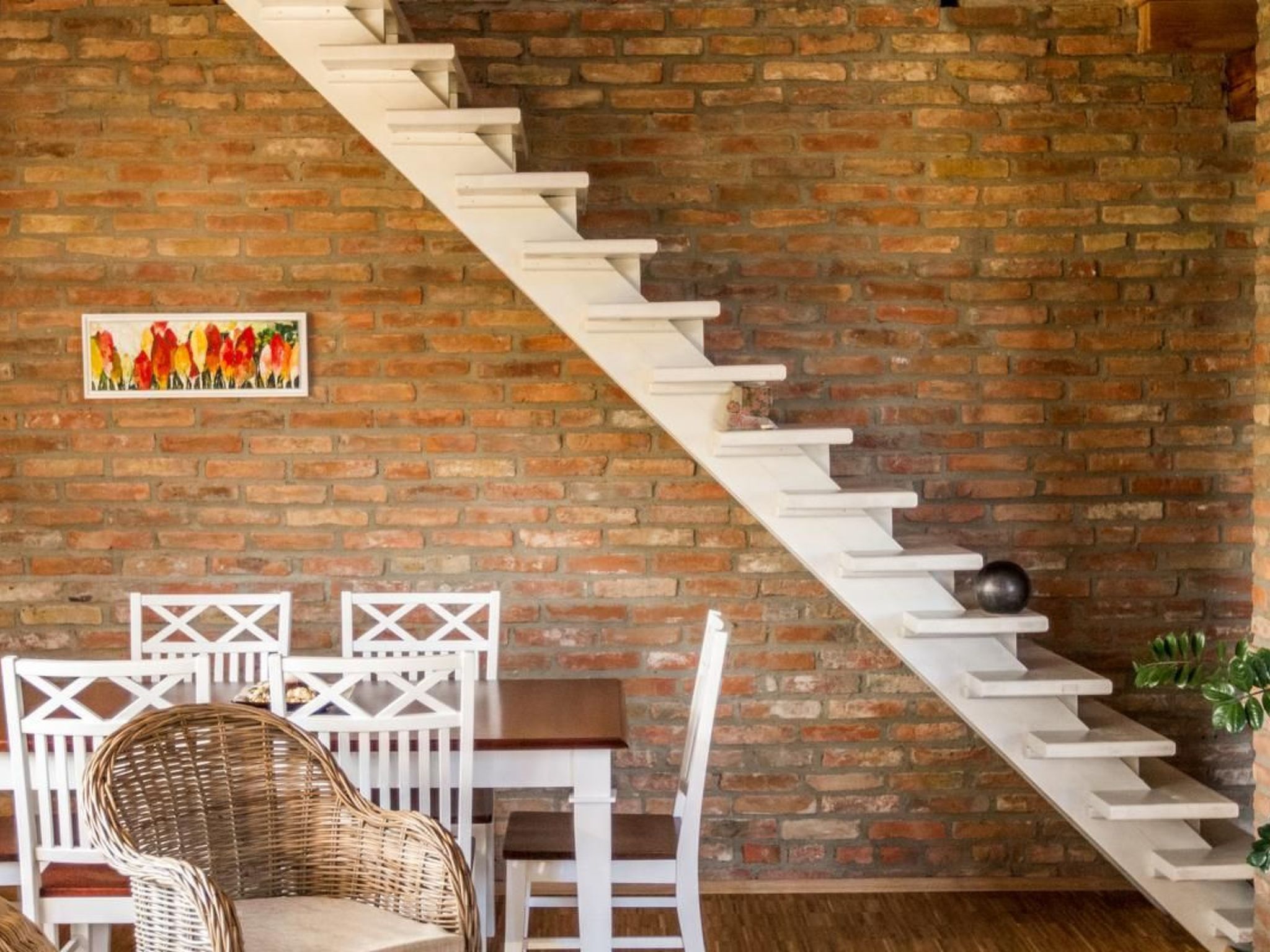 Auf zwei Etagen, mit Garten und überdachtem Grillplatz - Image-tags.info