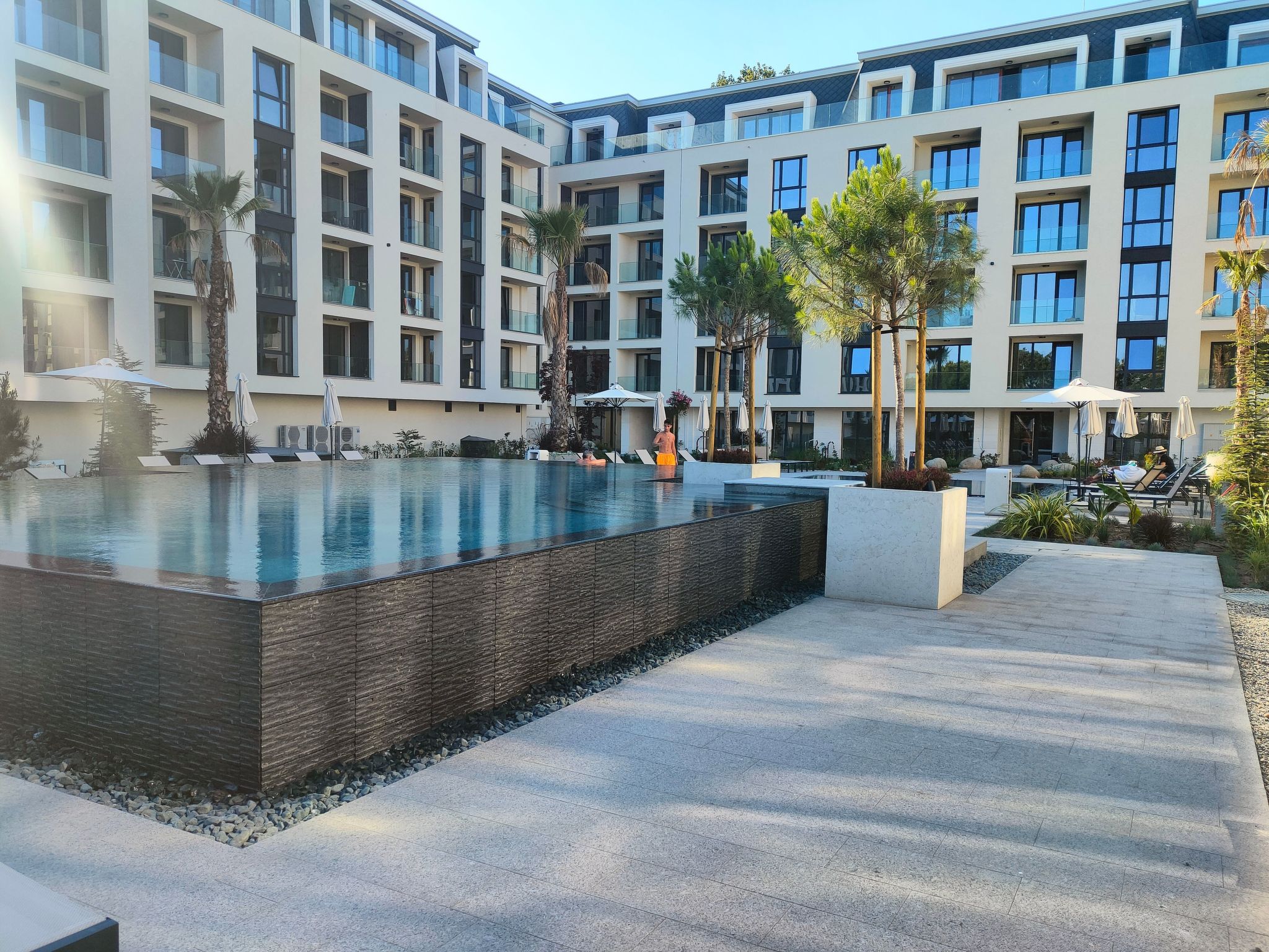 Studio 'Allure Varna' mit Infinity-Pool