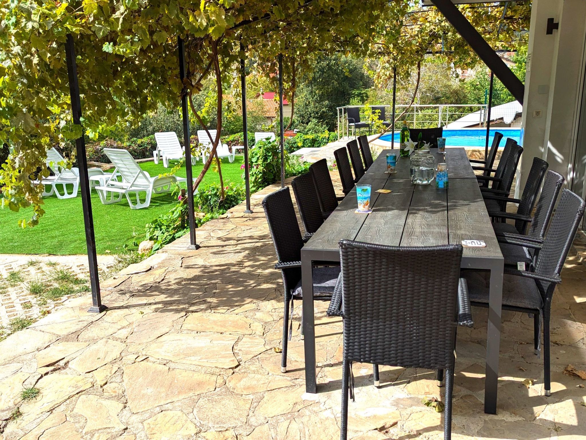 Familienvilla "Dionysus" mit Pool und Meerblick-Buiten