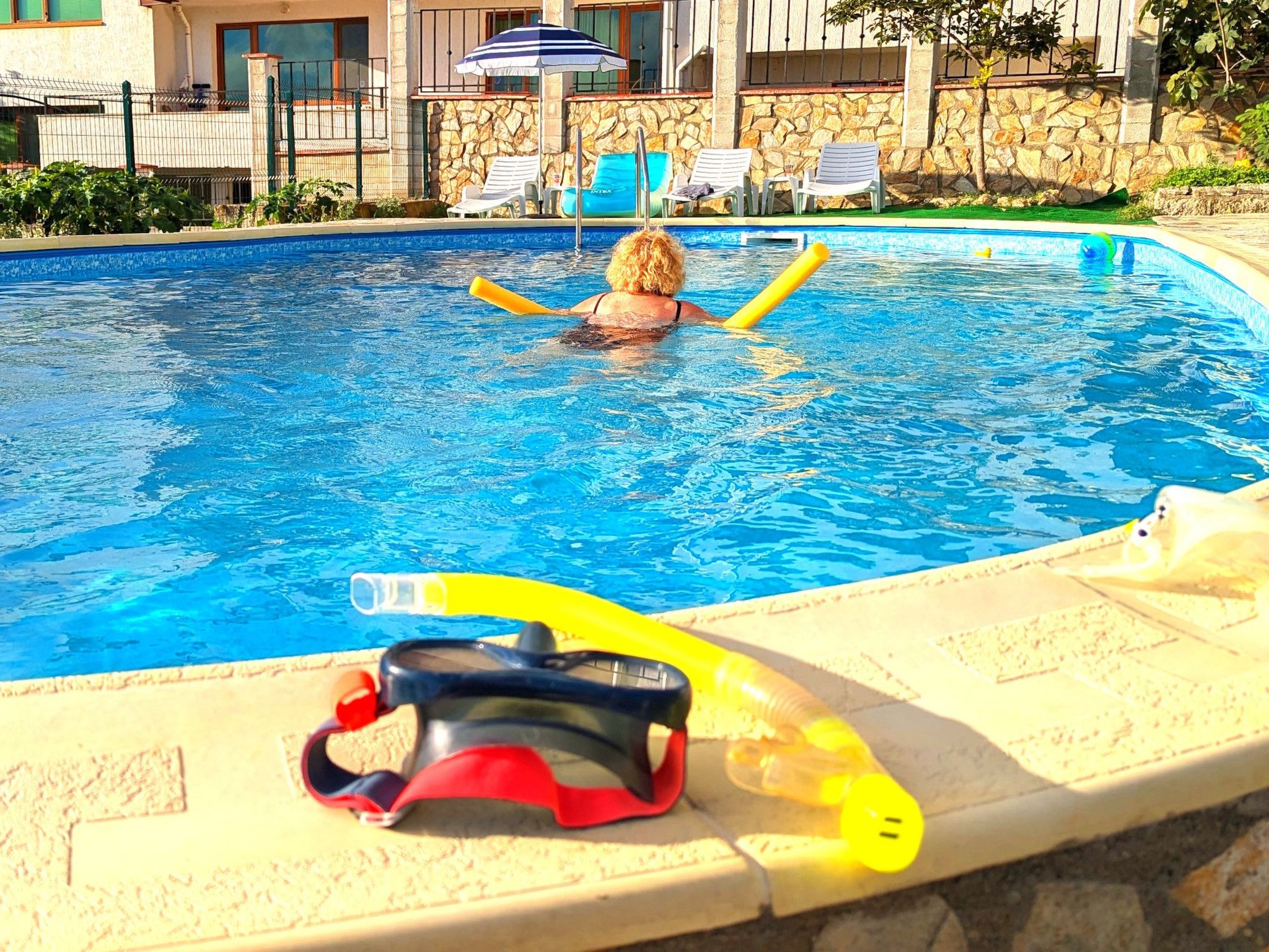 Familienvilla "Dionysus" mit Pool und Meerblick-Buiten