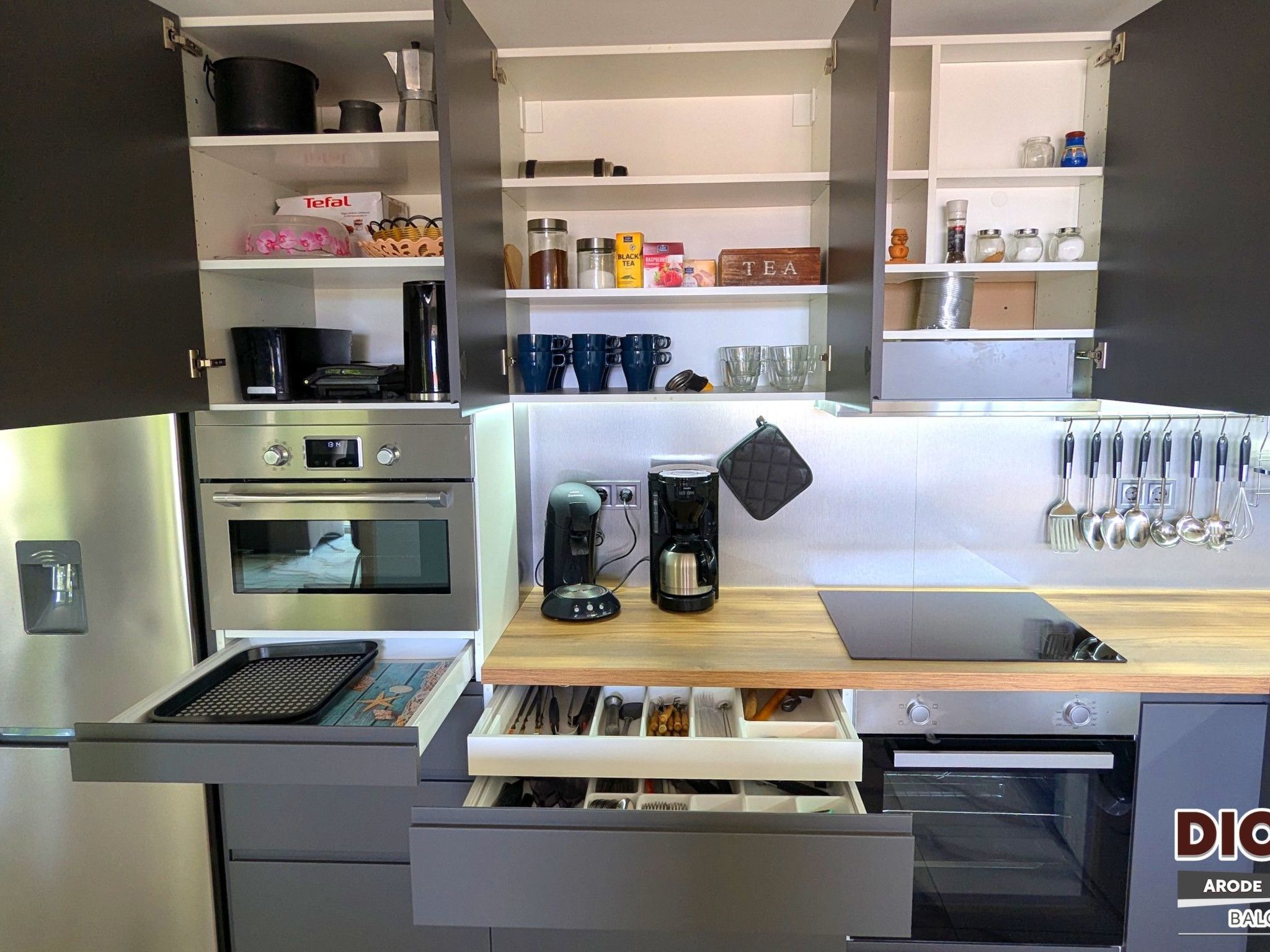 Familienvilla "Dionysus" mit Pool und Meerblick-Binnen