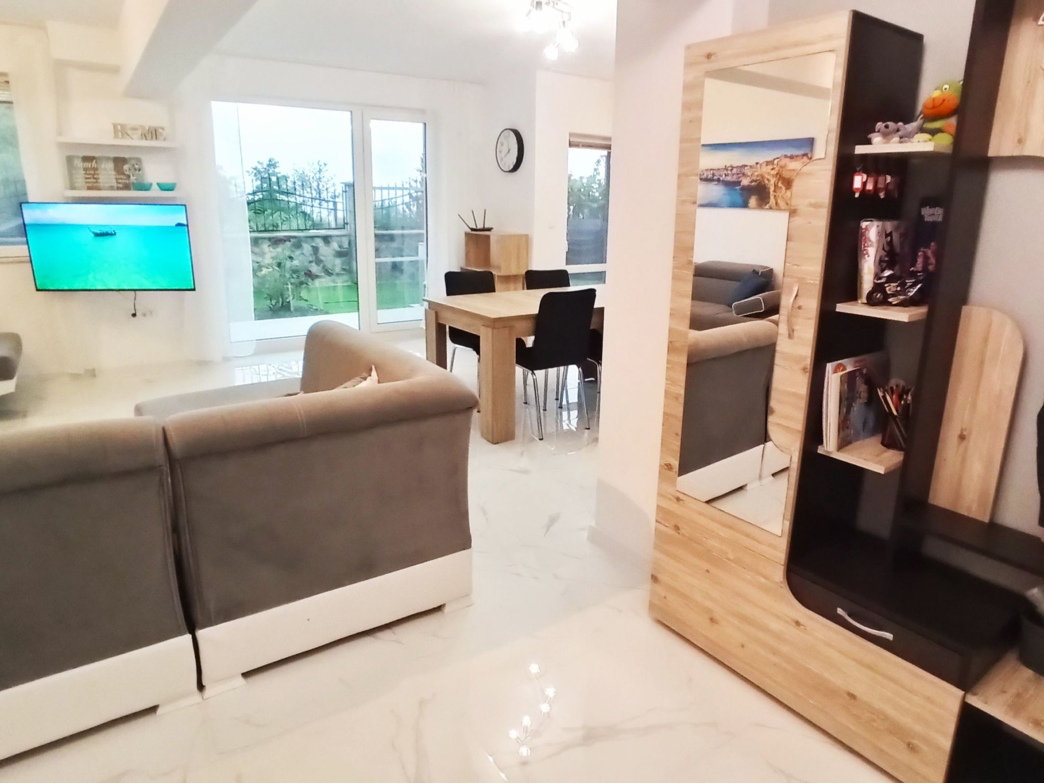 Familienvilla mit Meerblick "Arode Villa Ovid"-Binnen