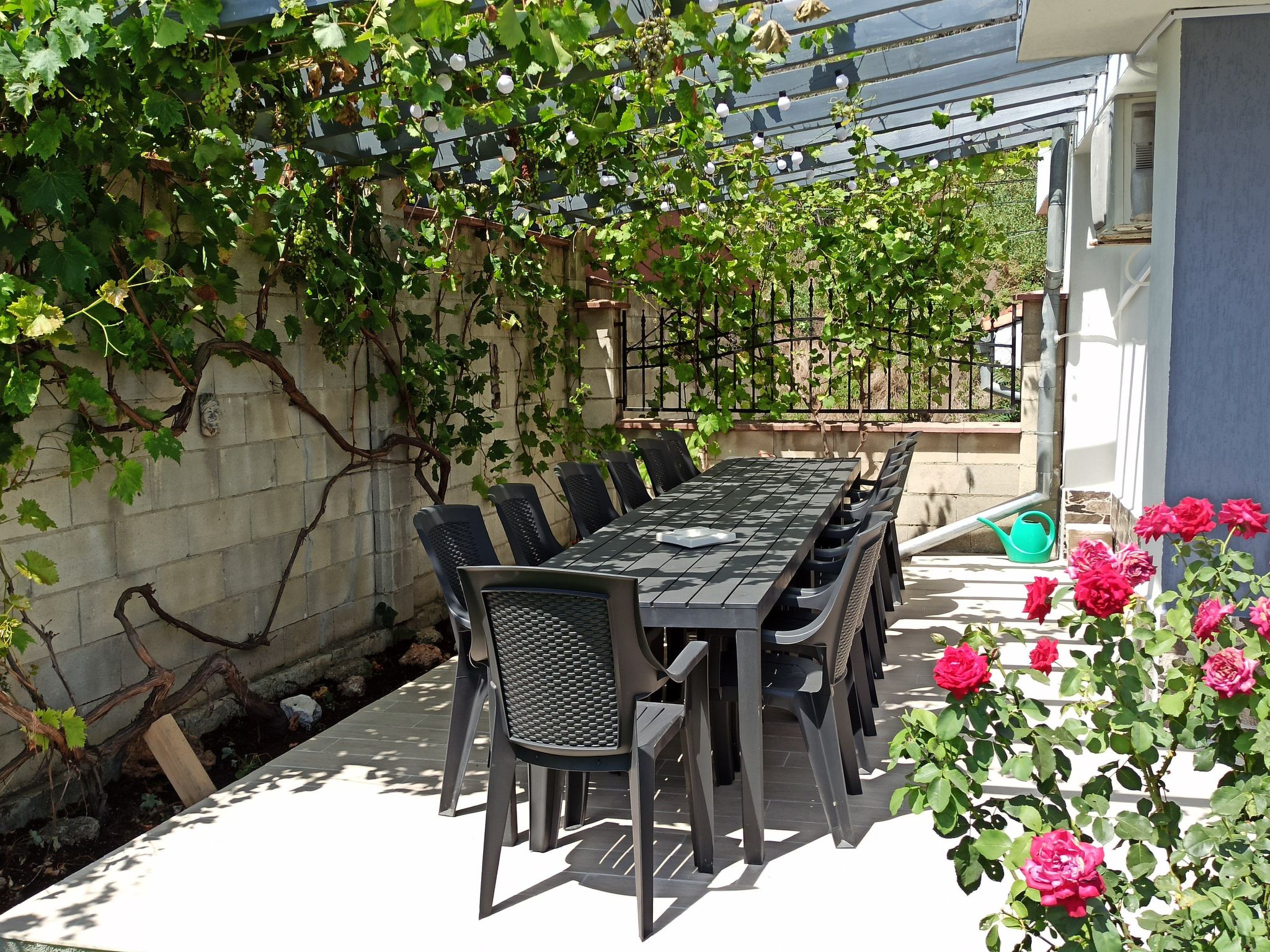 Familienvilla mit Meerblick "Arode Villa Ovid"-Buiten