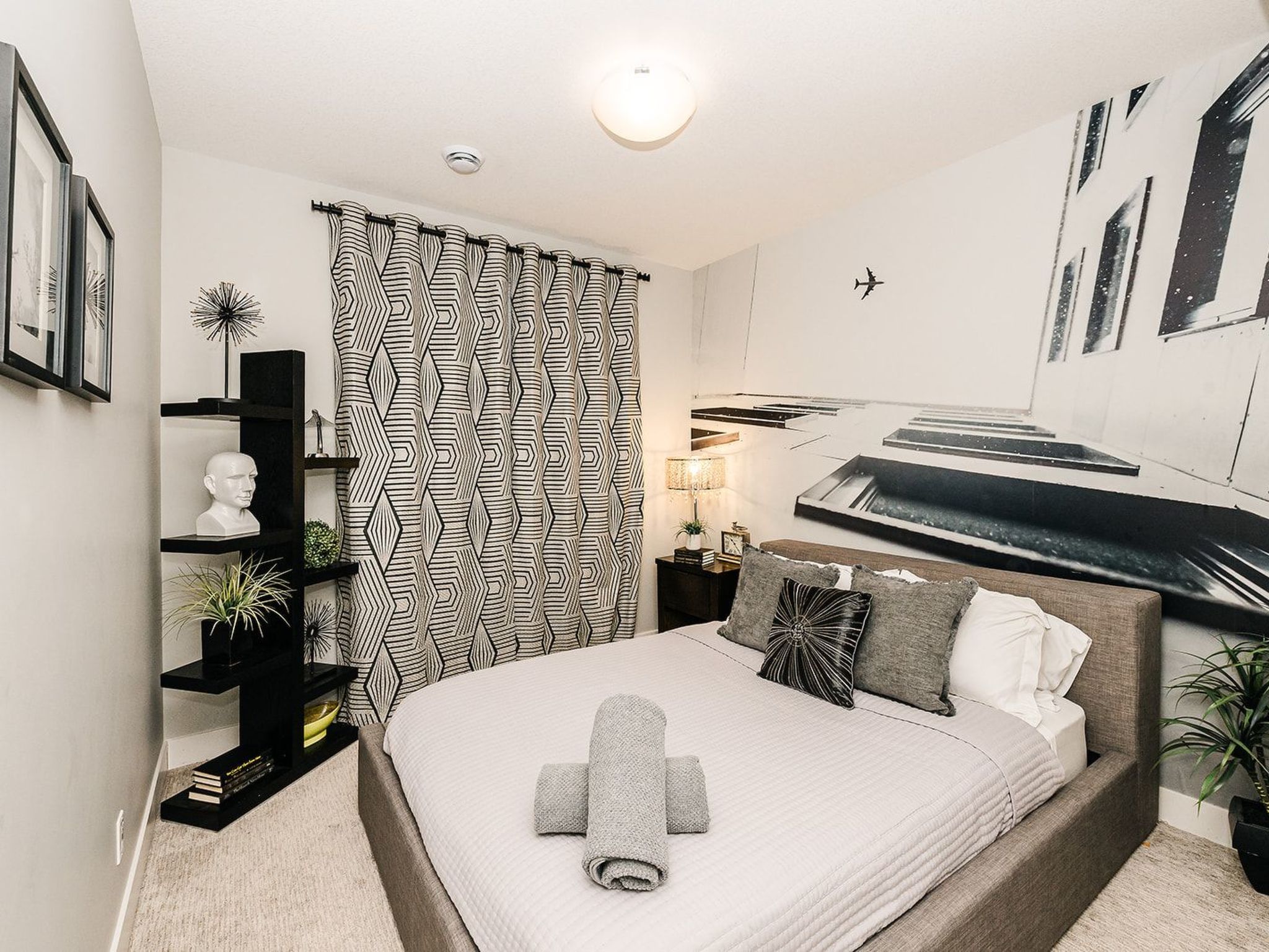 Moderne Suite bij Henday Town Centre – Golf, Ruimte & Nabij Luchthaven - foto 33