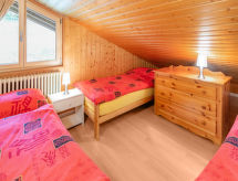 Chalet Centaure: Rustiek verblijf met uitzicht op het Meer van Jura - thumbnail 5