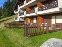 Chalet Licorne: knusse studio voor 2 aan de voet van de Jura - thumbnail 6