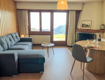Chalet Licorne: knusse studio voor 2 aan de voet van de Jura - thumbnail 1