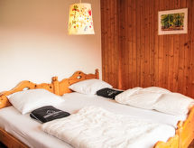 Ruim chalet voor 6 pers. aan de skipiste van Moléson met tuin en open haard - thumbnail 4
