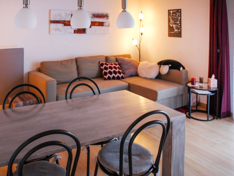 Search and Stay destination Gruyères, FR - Switzerland from AU$ 270. Grande-Ourse 2 pièces 1027