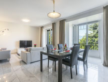 Centraal appartement aan het Meer van Genève met uitzicht op de bergen - thumbnail 2