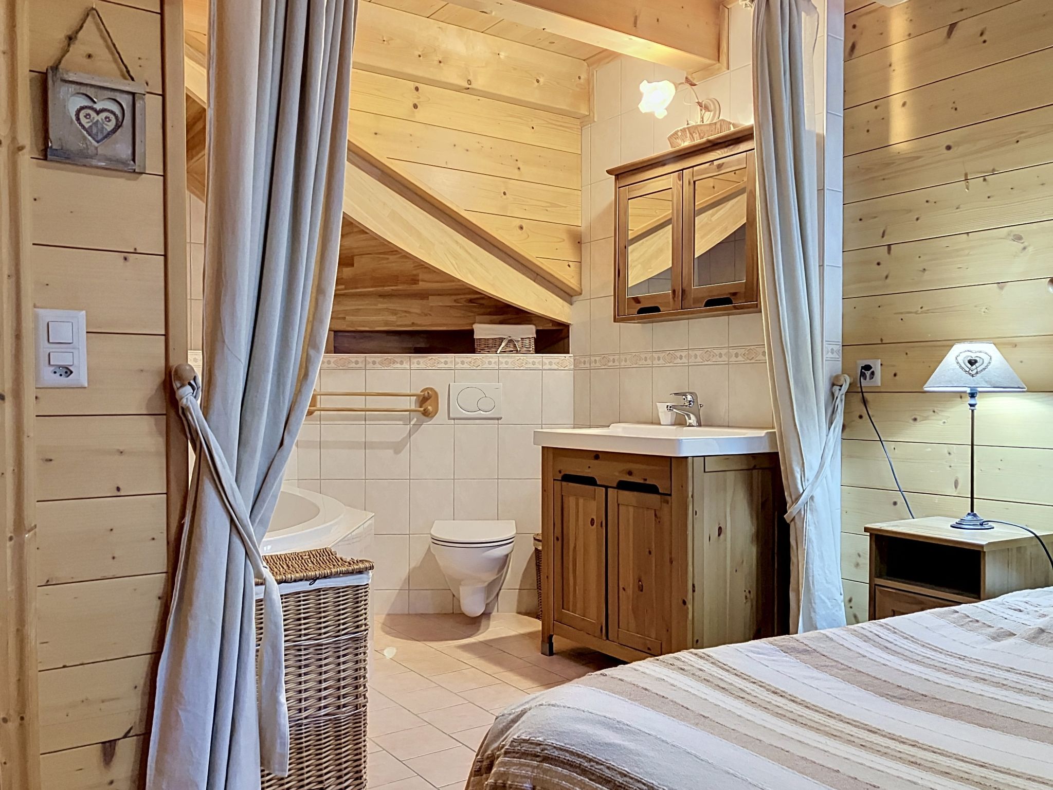 La Suisse Normande - Binnen