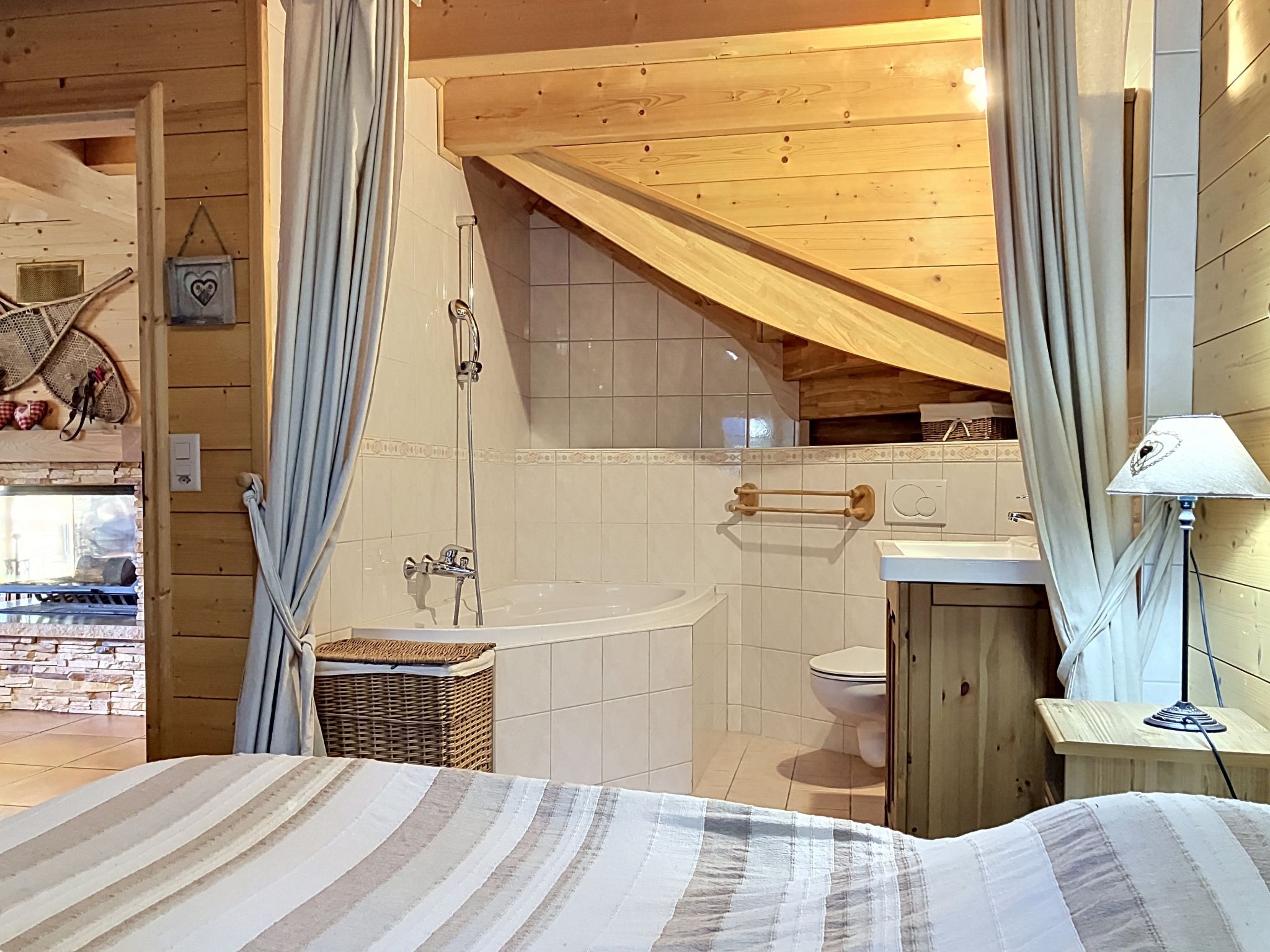 La Suisse Normande - Binnen