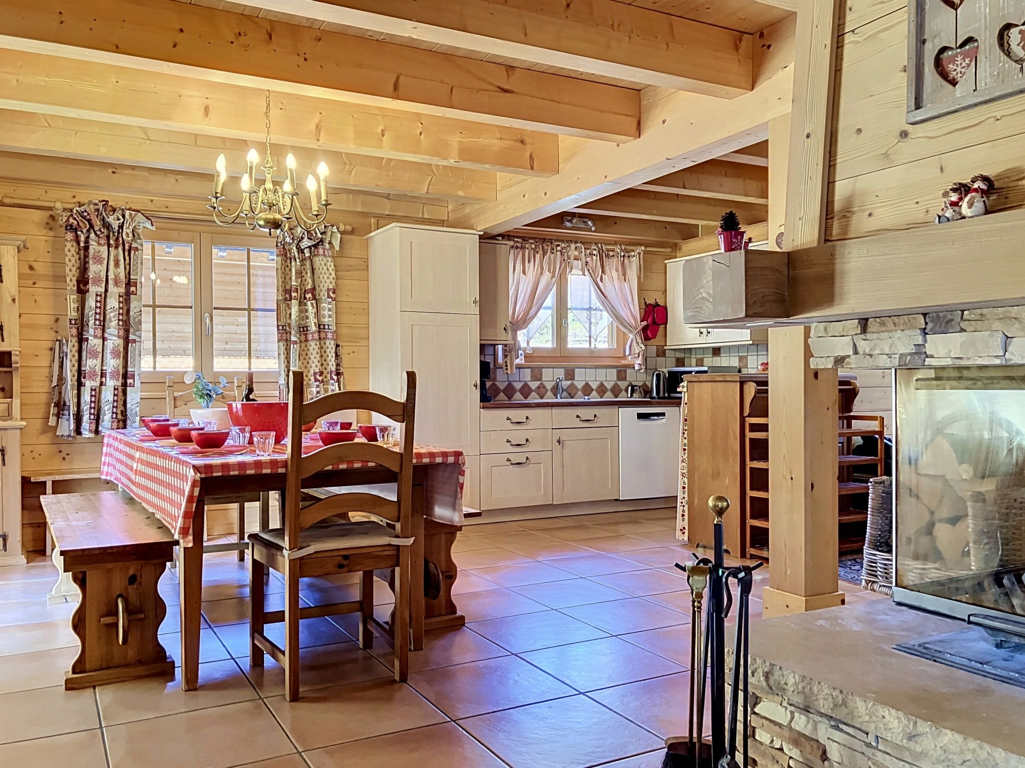 La Suisse Normande - Binnen