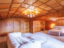 Chalet Champ de Brent: Luxe & Ruimte voor 10 in de Alpen van Ollon - thumbnail 4