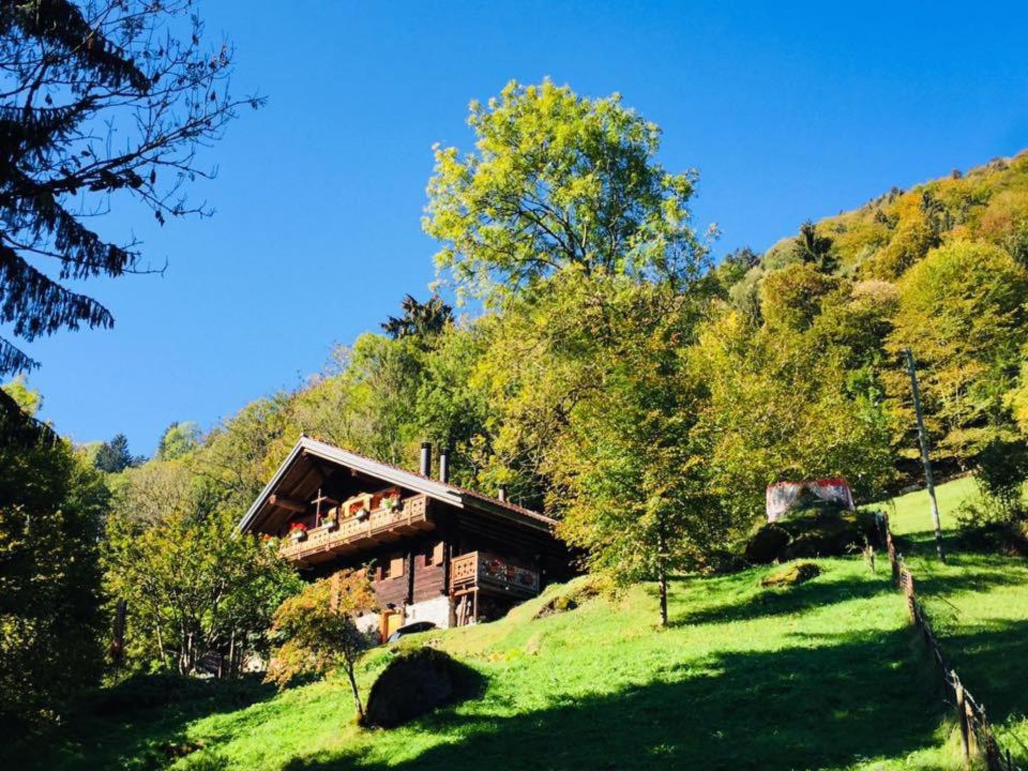 Chalet Les Quatre Saisons, (Val d'Illiez), - Outside