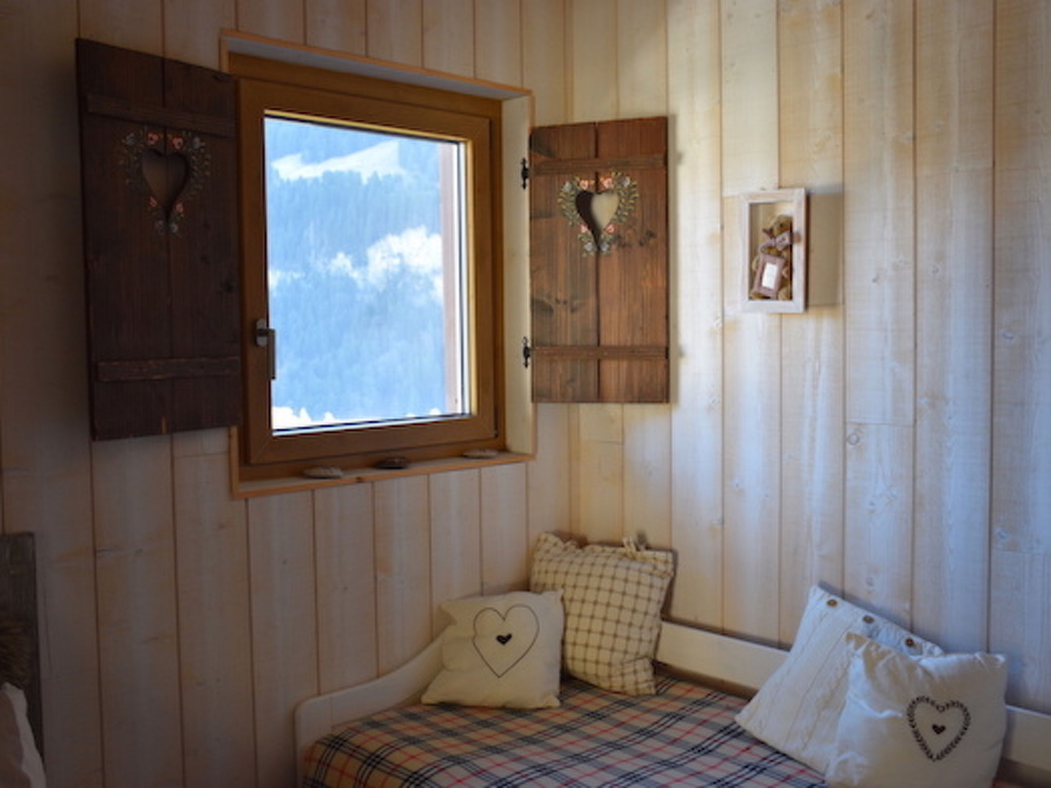 Photo of Chalet l'Eglantine, (Champery),