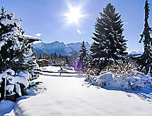 Dom Chalet Lorila