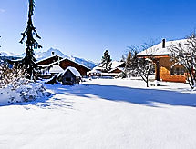 Dom Chalet Lorila
