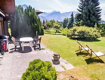 Dom Chalet Lorila