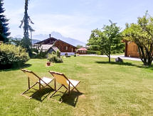 Dom Chalet Lorila