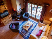 Dom Chalet Lorila