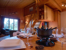 Dom Chalet Lorila