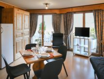 Le Bristol A16: luxe appartement aan de piste in Villars met zwembad - thumbnail 1