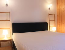 Athena 6: Compact appartement direct aan de piste in Villars - thumbnail 3