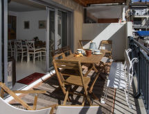 Luxe appartement aan het Meer van Genève met uitzicht op de bergen - thumbnail 4