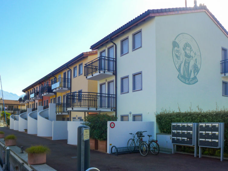 Aan het strand: Ruim appartement in het centrum van Le Bouveret in Le Bouveret