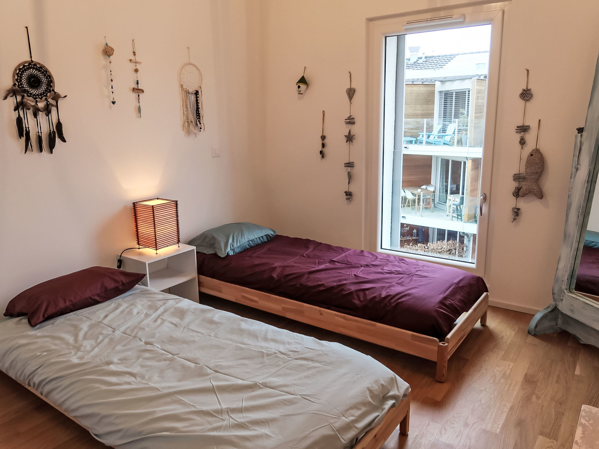 Les Perles du Lac-Binnen