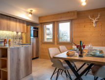 Zonnig appartement voor 3 personen vlakbij skipiste en meer in Ovronnaz - thumbnail 2