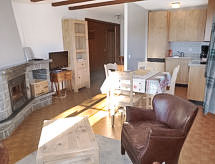 Ferienwohnung Frênes