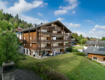 Bergzicht en wellness in appartement Fénestral R01 in Ovronnaz - thumbnail 1