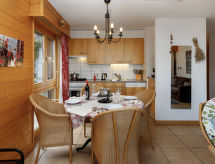 Bergzicht en wellness in appartement Fénestral R01 in Ovronnaz - thumbnail 3