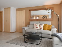 Ruim appartement met open haard en panoramisch uitzicht op de bergen - thumbnail 2